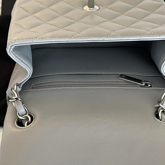NEW 21B Chanel Grey Classic Mini Square SHW Lamb - Picture 9 of 14